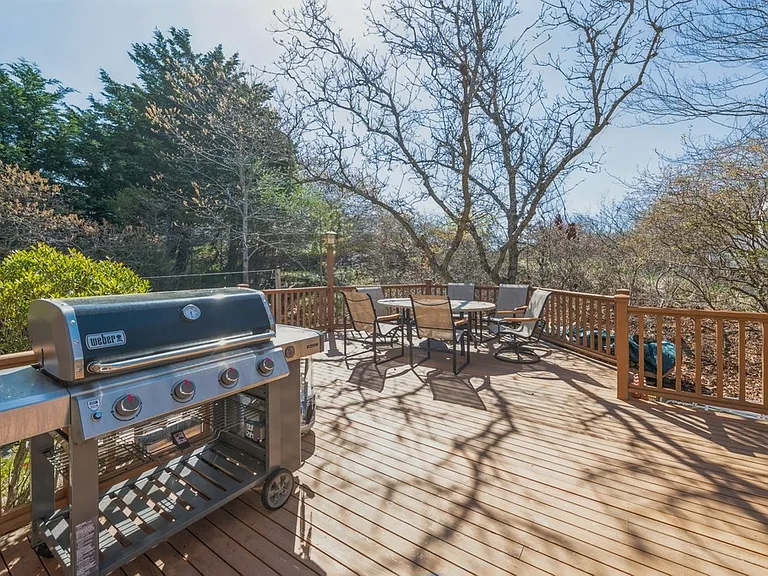 38 Cliff Rd — Photo 7
