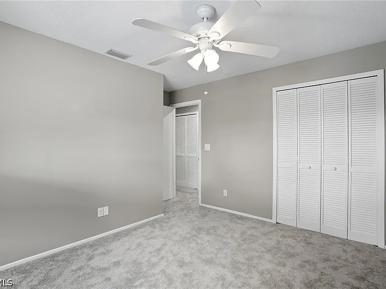 1203 SW 48th Ter #202 — Photo 26