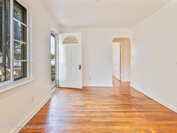 2nd image of 521 Tisdale Ave