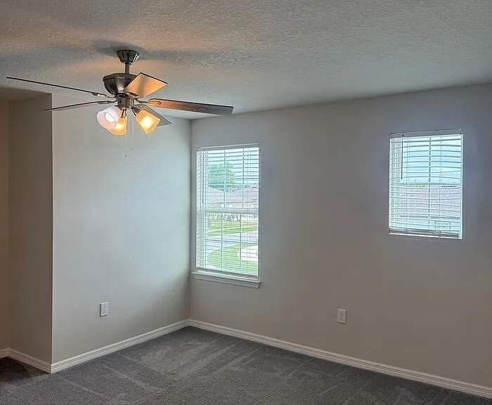 1042 Michelangelo Ln — Photo 30