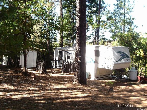 5th image of 19401 Ponderosa Dr