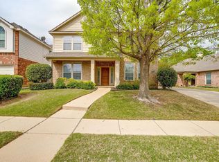 8704 Thistle Ridge Ter, Fort Worth, TX 76123