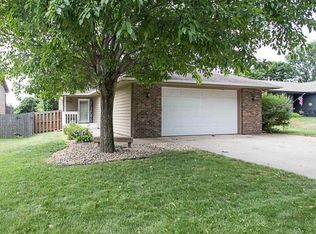 4913 E Avondale Cir, Sioux Falls, SD 57110