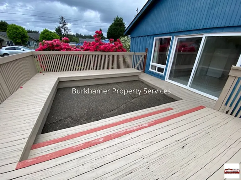 1315 W Young St — Photo 29