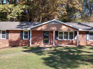 8015 Linkner Ln, Lewisville, NC 27023