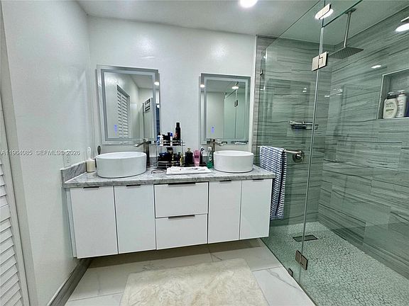 5th image of 11761 NW 12th St #11761