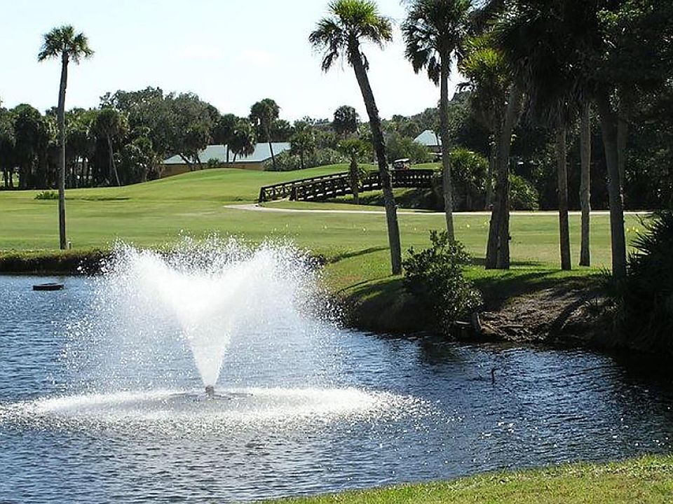 Capri Isles Golf Club 