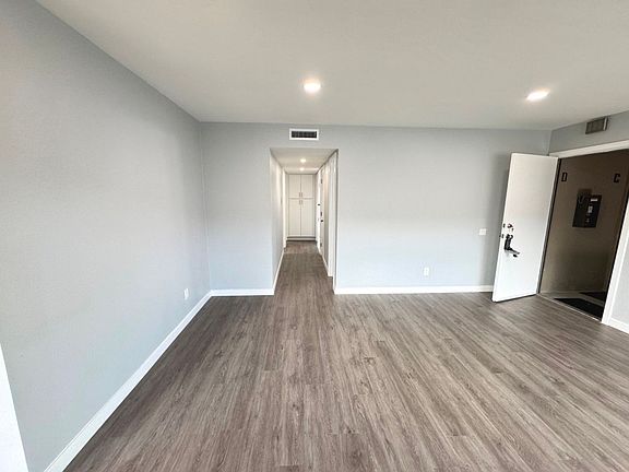 5th image of 7127 Westview Pl APT D