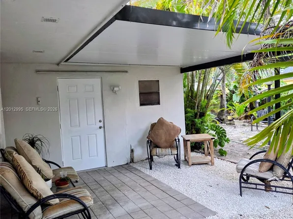 5871 NW 199th St #5871R, Hialeah, FL 33015