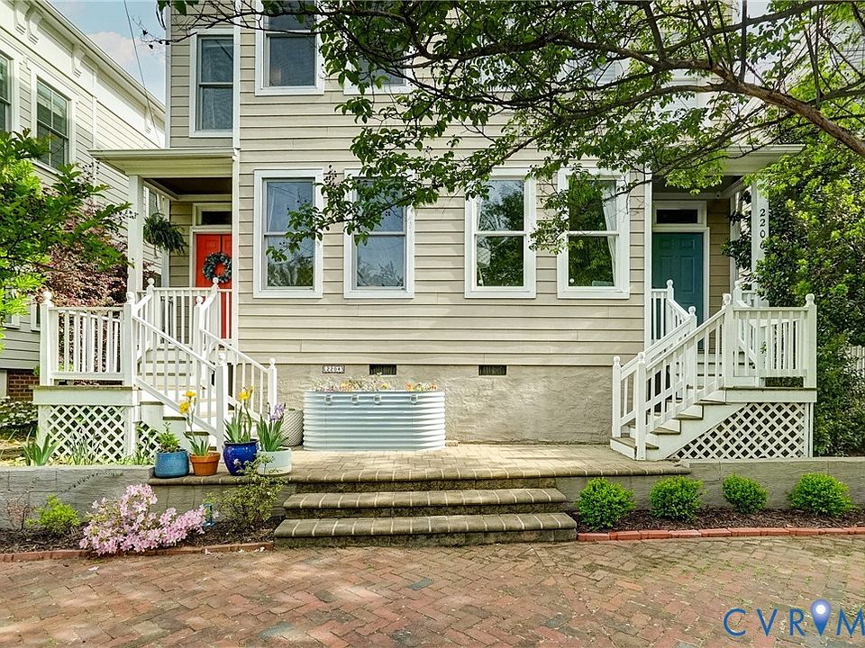 1st image of 2204 M St