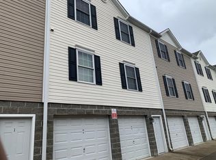 535 2nd St APT 2, California, PA 15419