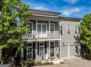 383 Summerhour St, Marietta, GA 30060