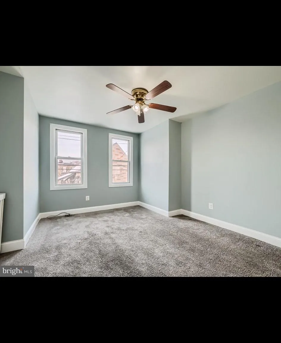 2926 E Fayette St — Photo 3