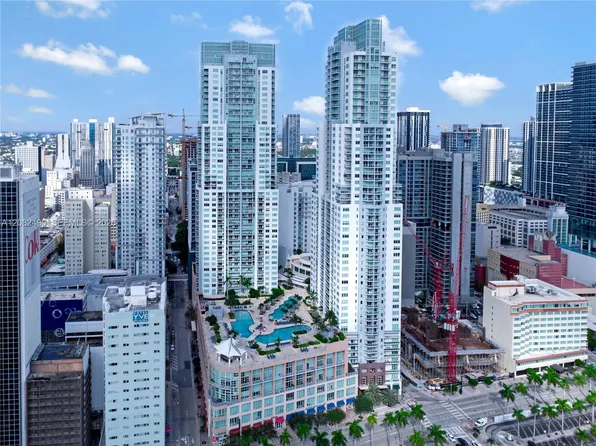 253 NE 2nd St, Miami, FL