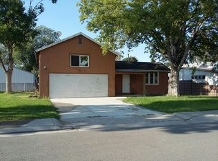 63 E 6th St, Lovell, WY 82431