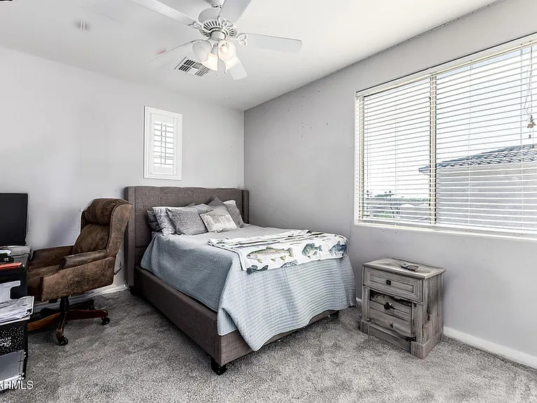 20394 E Calle De Flores — Photo 18