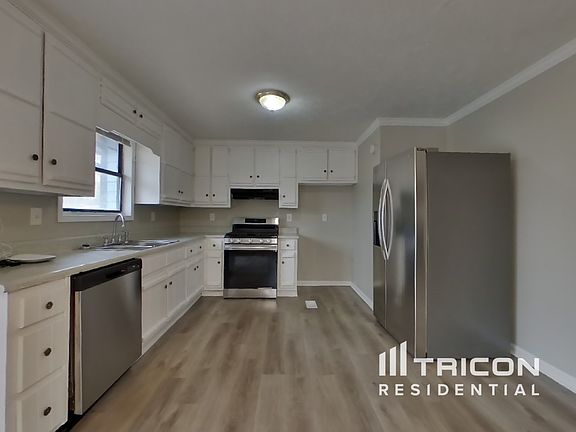 5th image of 3824 Tommys Ct