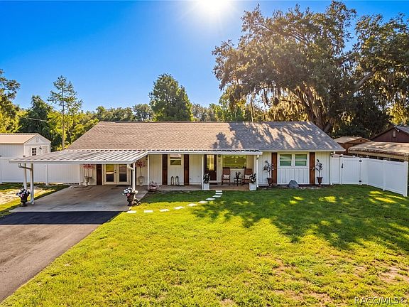 3rd image of 4101 E Gloria Dr