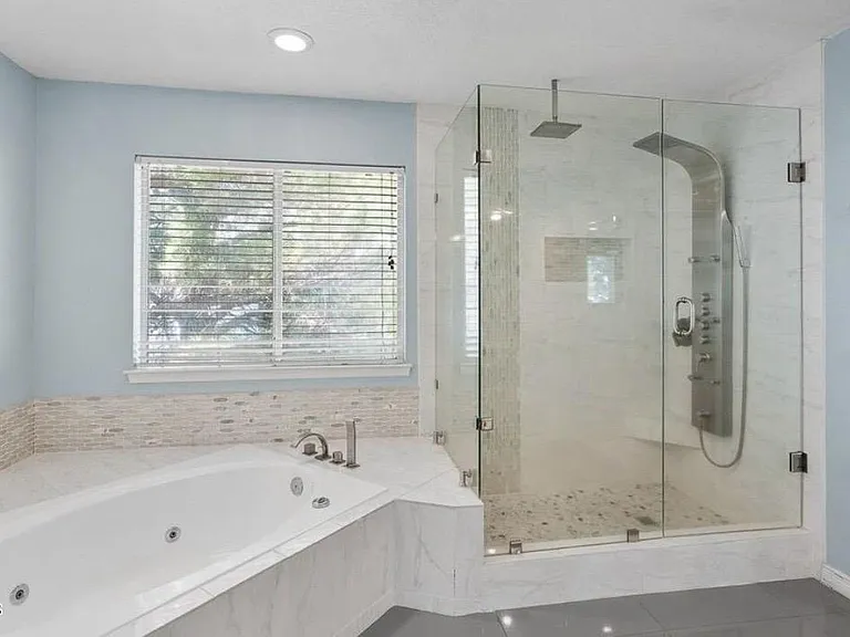 684 Moondale Dr — Photo 7