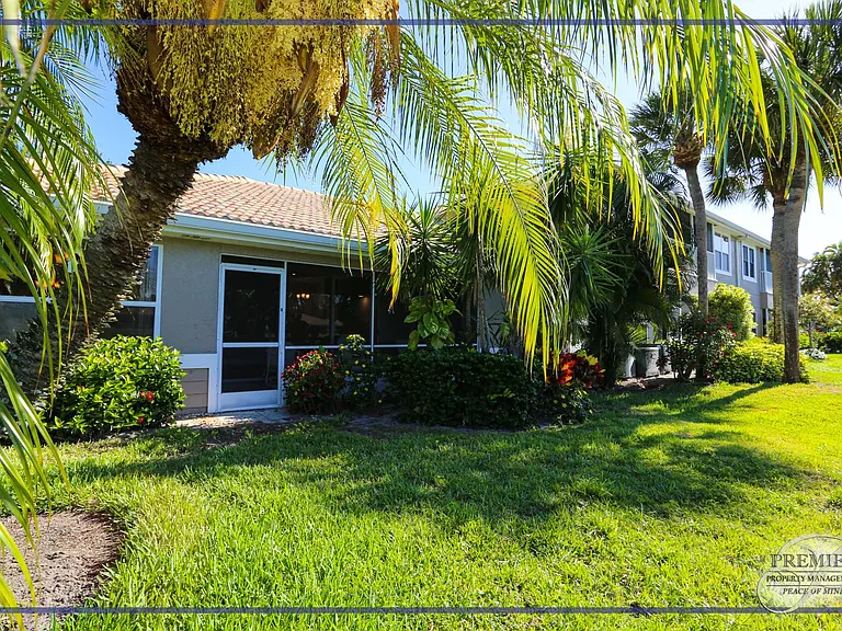 402 Emerald Bay Cir #E7 — Photo 49