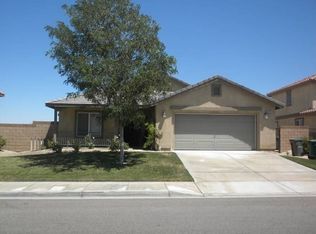 38294 Armstrong Dr, Palmdale, CA 93552