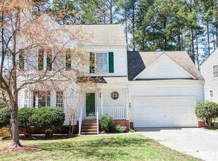 118 Haddonfield Ln, Cary, NC 27513
