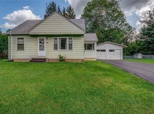 8822 Oswego Rd, Clay, NY 13041