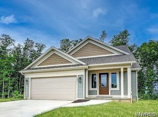 4543 Camp Rd #L205, Hamburg, NY 14075