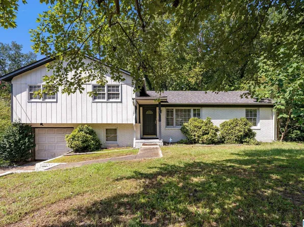 913 Redstone Ln, Birmingham, AL 35215
