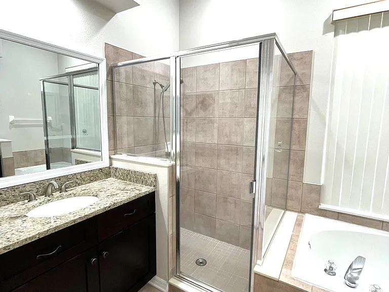 2722 Willow Creek Dr — Photo 24