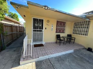 3035 NW 28th St, Miami, FL 33142