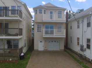 30 Bay Ave, Keansburg, NJ 07734