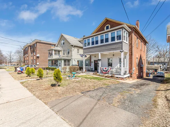 156 South Main Street, Middletown, CT 06457