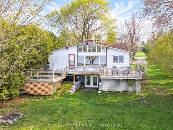 18 Lakeview Blvd, Kawartha Lakes, ON K0M 2C0
