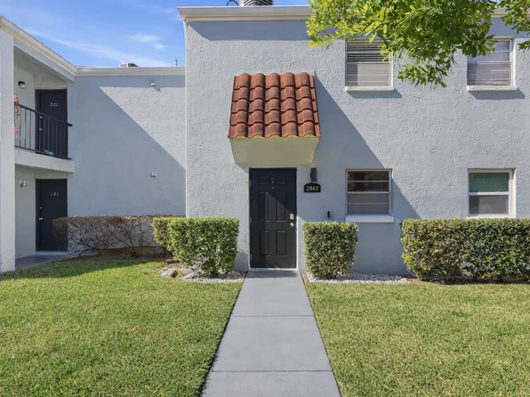 2862 Somerset Park Dr, Tampa, FL