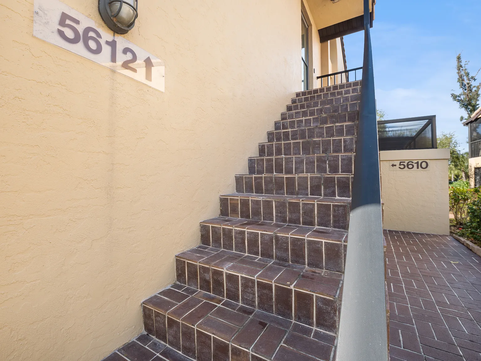 5612 Ashton Lake Dr — Photo 1