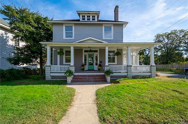 1st image of 2601 Barton Ave