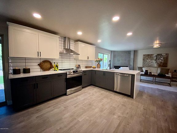 5th image of 7531 E Calle Brisas
