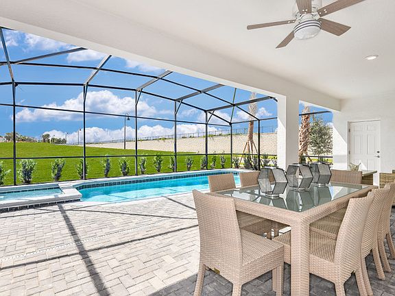 Enjoy the Florida Lifestyle