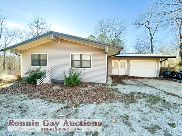 56 S Apache Dr, Cherokee Village, AR 72529