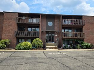 1202 Dutilh Rd APT 19, Cranberry Township, PA 16066