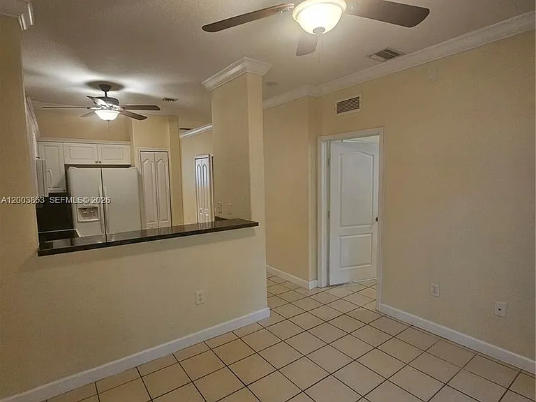 1543 SE 25th St #100 — Photo 7