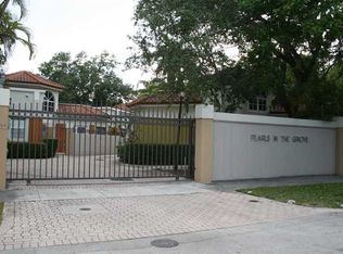 3070 Allamanda St APT C, Miami, FL 33133