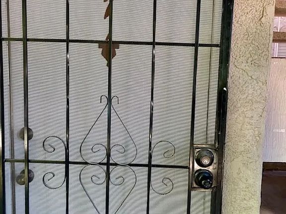 5th image of 2040 West Ave #J13-2040-7