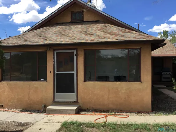 615 E Hill Ave, Gallup, NM 87301