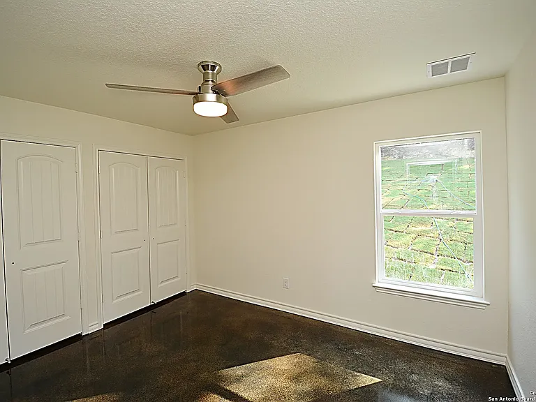 3316 Contour Dr — Photo 8