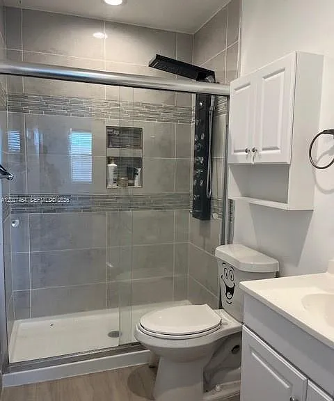 10054 Winding Lake Rd #201 — Photo 12