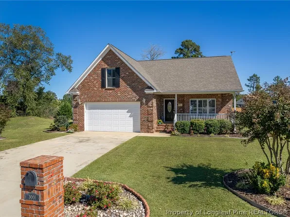 3001 Metthame Dr, Fayetteville, NC 28306