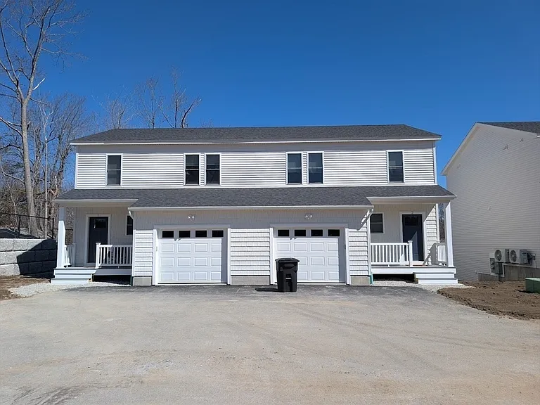 778 Main St #6 — Photo 1