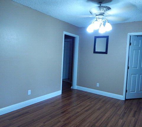 3rd image of 3130 County Road 510a